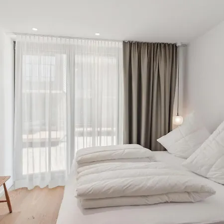 2 Bedroom Gorgeous In Tossens * Stick