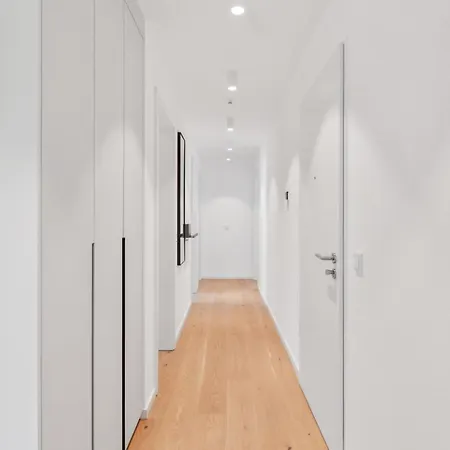 Apartment 2 Bedroom Gorgeous In Tossens