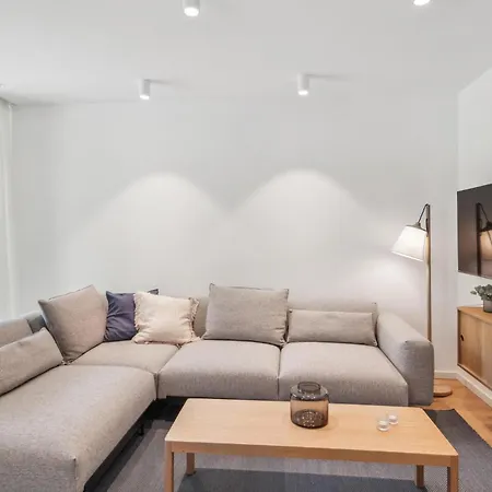 2 Bedroom Gorgeous In Tossens